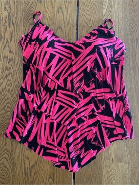 Magicsuit Tankini Top Pink Black Ruffle Tiered Size 14 Abstract Print Swimwear